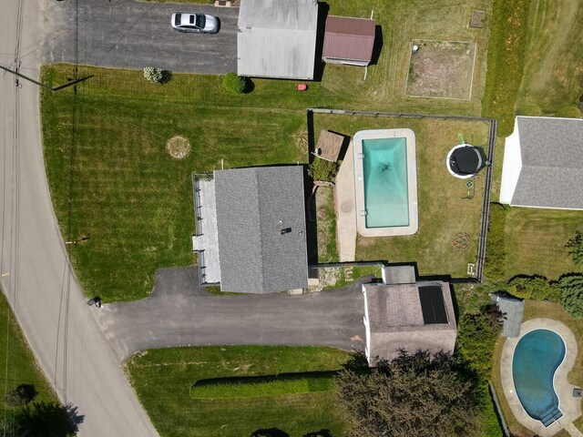 36 Lorraine Ave, Brewer, ME 04412 - aerial view of a pool area