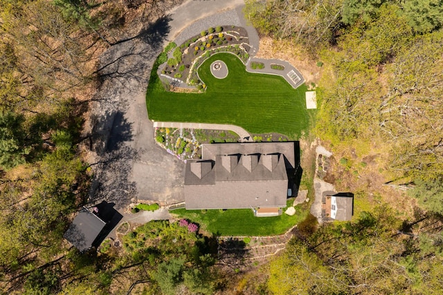 8 Silver Ridge Dr, York, ME 03909 - aerial view of property and surrounding area