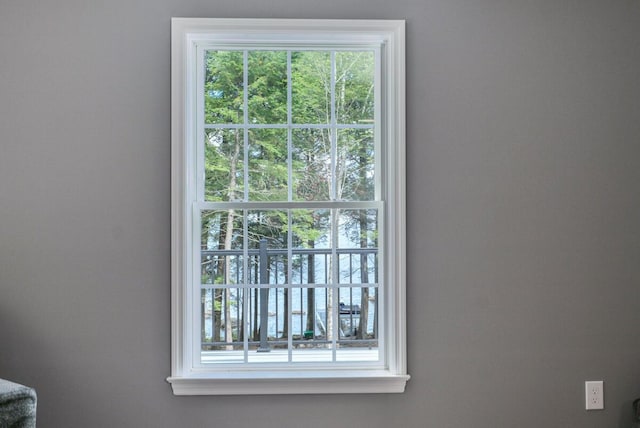 313 Nevells Way, Ellsworth, ME 04605 - detailed view
