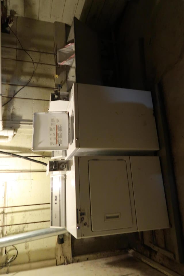 11 Green St, Winthrop, ME 04364 - view of utilities