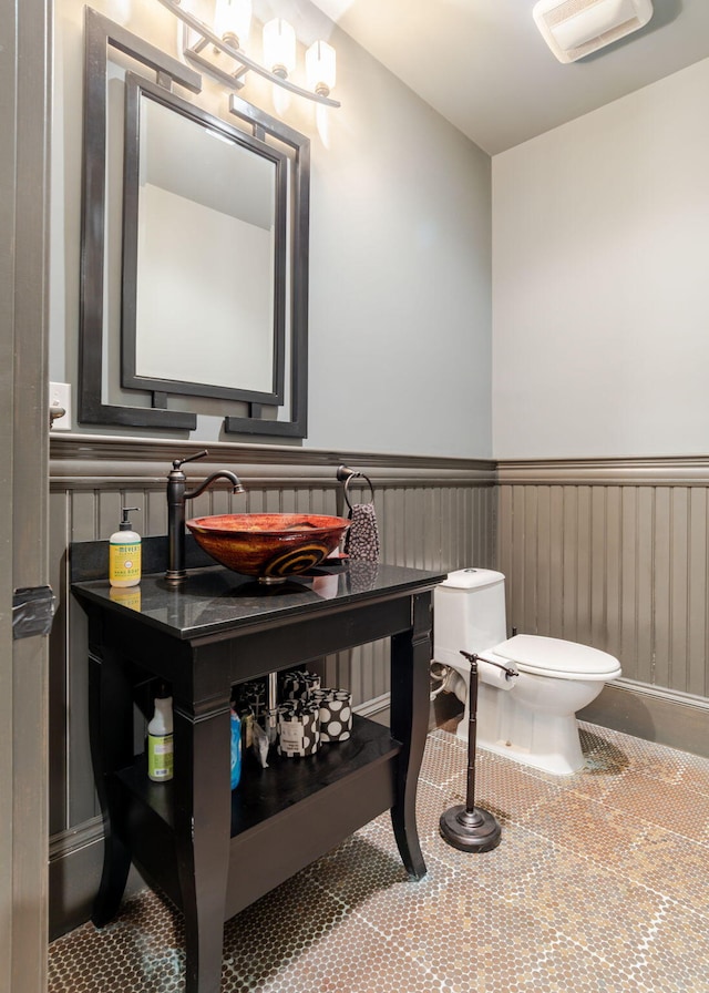 49 Lisbon St Unit 3B, Lewiston, ME 04240 - photo 4