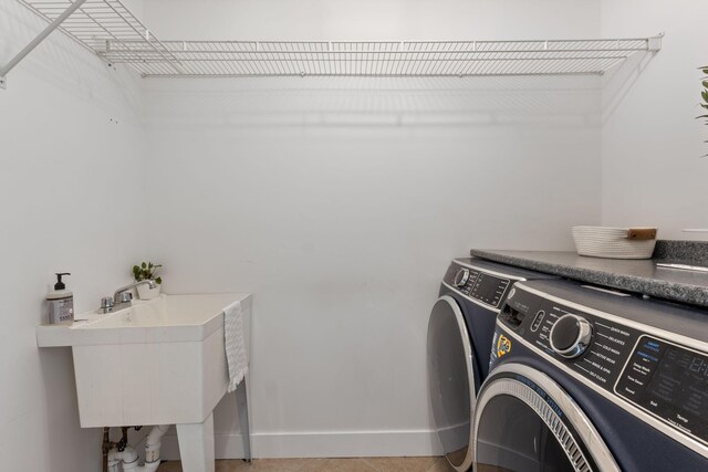 11 Oxford Rd, Windham, ME 04062 - laundry area with independent washer and dryer and baseboards
