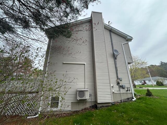 95 Yankee Ave, Bangor, ME 04401