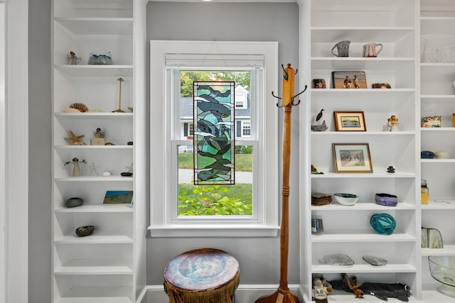 23 Amerescoggin Rd, Falmouth, ME 04105 - detailed view of baseboards