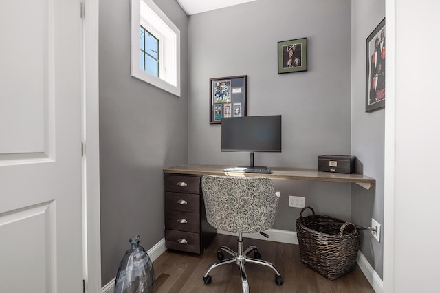 53 Ross Rd, Kennebunk, ME 04043 - home office featuring baseboards and wood finished floors