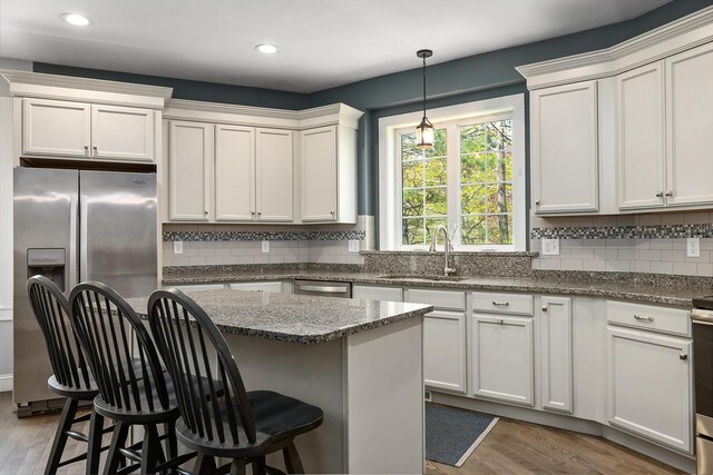 53 Ross Rd, Kennebunk, ME 04043