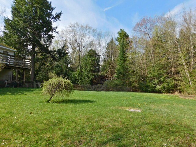 9 Hidden Dr, New Gloucester, ME 04260 - view of yard