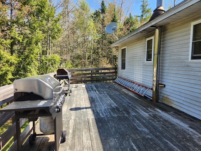 9 Hidden Dr, New Gloucester, ME 04260 - deck with area for grilling