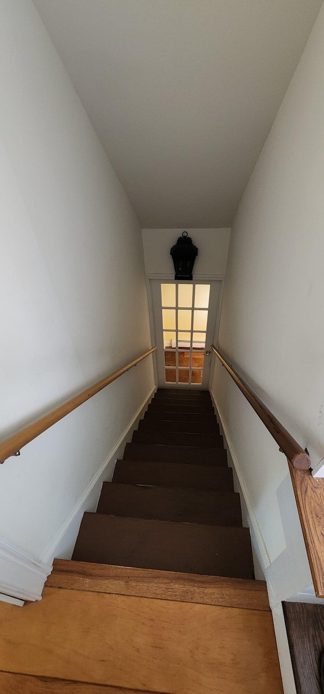 281 Cross Rd, Washburn, ME 04786 - view of staircase