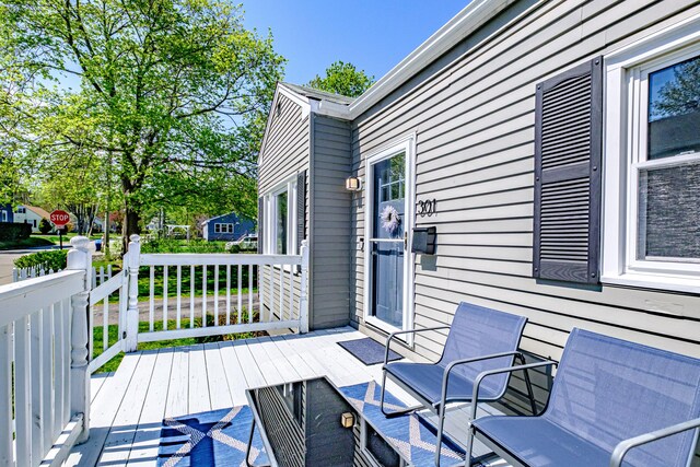 301 Sherwood St, Portland, ME 04103 - view of wooden deck