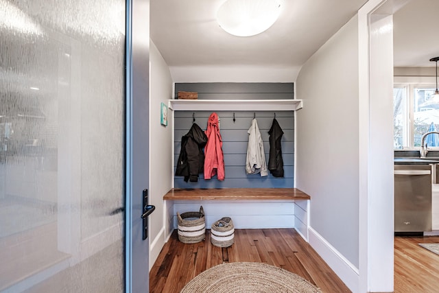 28 Stone Dr, Cape Elizabeth, ME 04107 - mudroom with wood finished floors, a sink, and baseboards