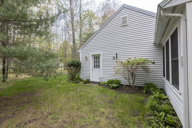5 Honeysuckle Ln, Scarborough, ME 04074 - view of home's exterior with a yard