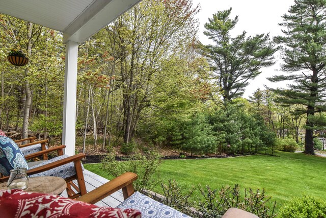 428 E Main St, Yarmouth, ME 04096 - view of green lawn