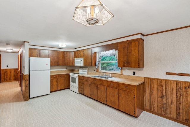 79 Old Rte 26, Paris, ME 04281