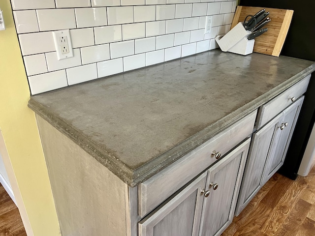 5 Mayo St, Caribou, ME 04736 - detailed view of tasteful backsplash and wood finished floors