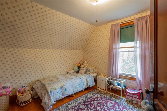 127 Harbor Rd, Friendship, ME 04547 - bedroom with wood finished floors and wallpapered walls