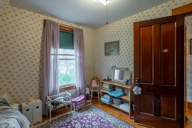 127 Harbor Rd, Friendship, ME 04547 - bedroom with light wood-style floors and wallpapered walls