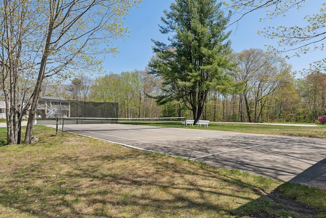272 Mills Rd Unit 17, Kennebunkport, ME 04046 - view of property's community with a tennis court and a yard