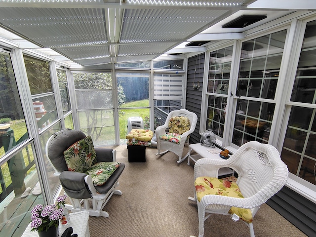 view of sunroom / solarium