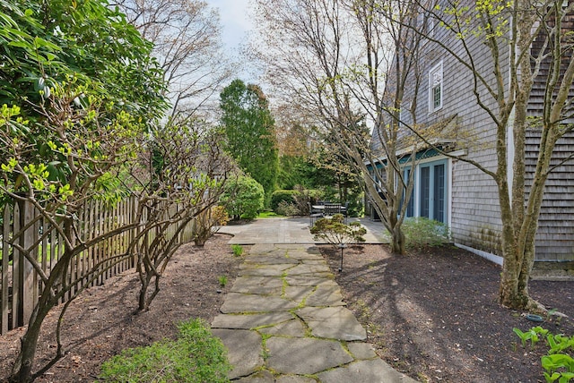 7 Clubhouse Dr, Kennebunk, ME 04043 - view of yard with a patio and fence