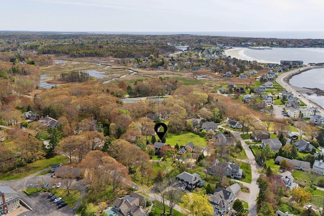 7 Clubhouse Dr, Kennebunk, ME 04043 - aerial view of property and surrounding area with a large body of water and nearby suburban area