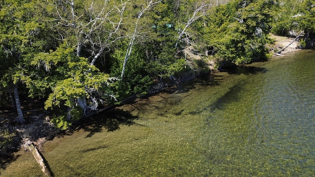 aerial view of property and surrounding area
