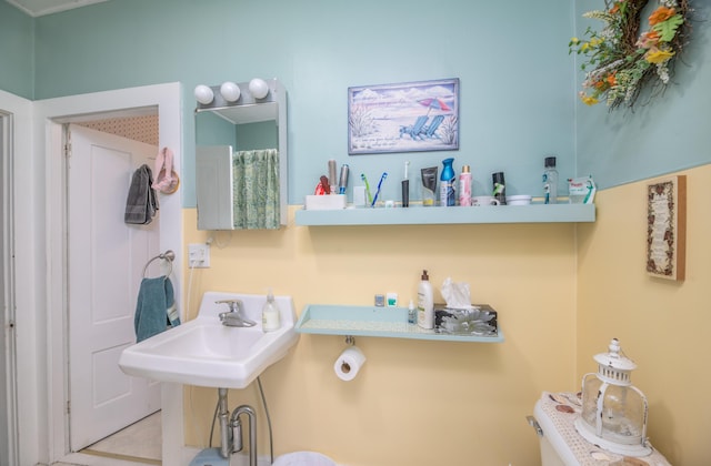 1 High St, Hallowell, ME 04347 - bathroom with a sink