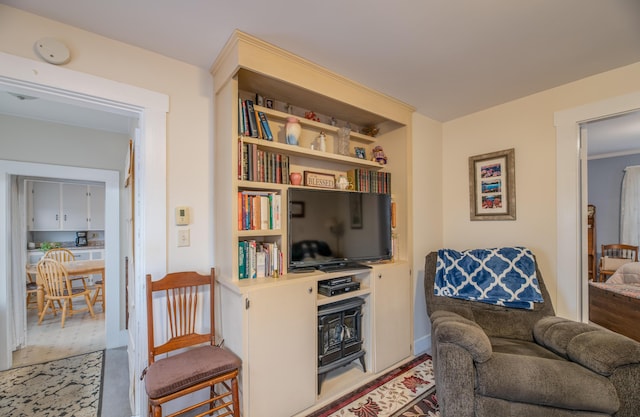 1 High St, Hallowell, ME 04347 - sitting room featuring light wood-style floors