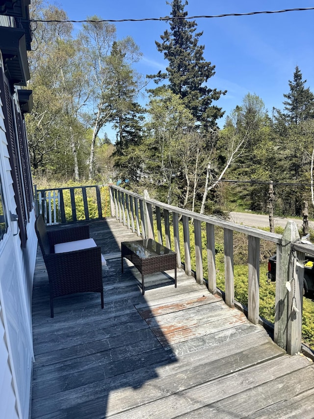 210 Old Harbor Rd, Vinalhaven, ME 04863