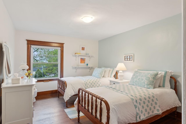14 Oak St, Kennebunk, ME 04043 - bedroom featuring wood finished floors and baseboards