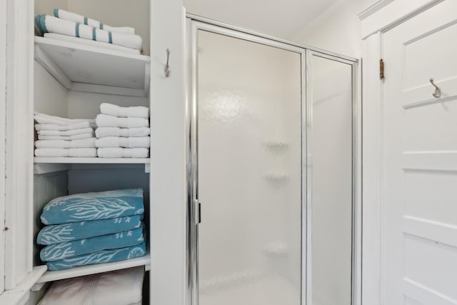 14 Oak St, Kennebunk, ME 04043 - full bath with a shower stall