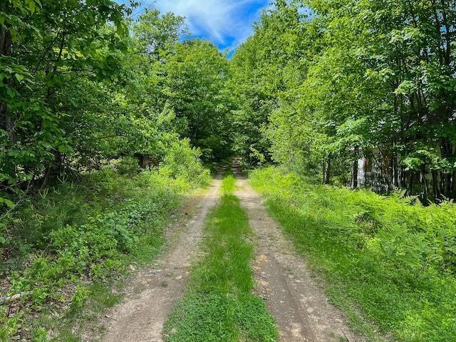 124 Common Rd, Dixfield, ME 04224