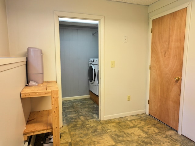 141 Cushman Rd, Winslow, ME 04901 - laundry area featuring washer and clothes dryer and baseboards
