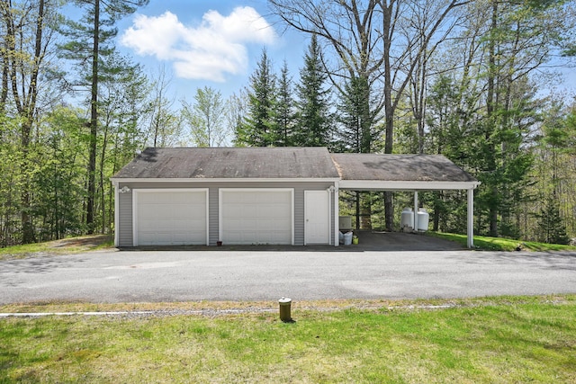 15 Northwood Ct, Wiscasset, ME 04578 - garage with a garage