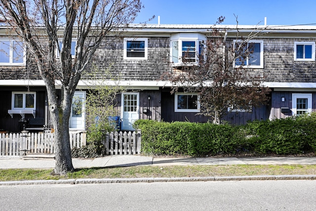 57 Mountfort St, Portland, ME 04101 - view of property