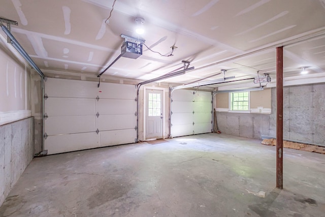9 Eisenhower Ct, Naples, ME 04055 - garage with a garage door opener