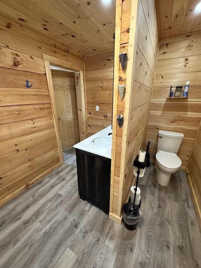 19 Lake St, Lincoln, ME 04457 - photo 28