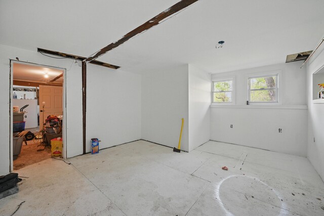 5 Skyline Dr, Chelsea, ME 04330 - view of spare room