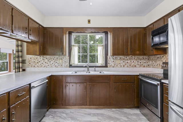 374 E Ave, Lewiston, ME 04240 - photo 12