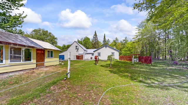 76 School St, Baldwin, ME 04024 - view of yard