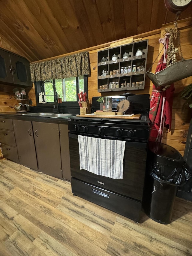 119 Schoodic Lake Rd, Brownville, ME 04414 - photo 11