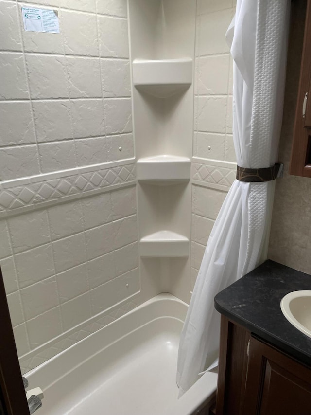 120 Birchwood Rd, Gray, ME 04039