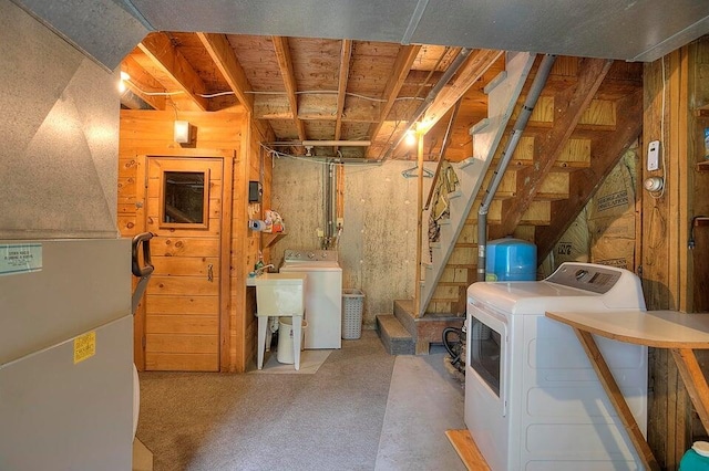231 Kendall Farm Trl, Rangeley, ME 04970 - laundry area with washing machine and dryer
