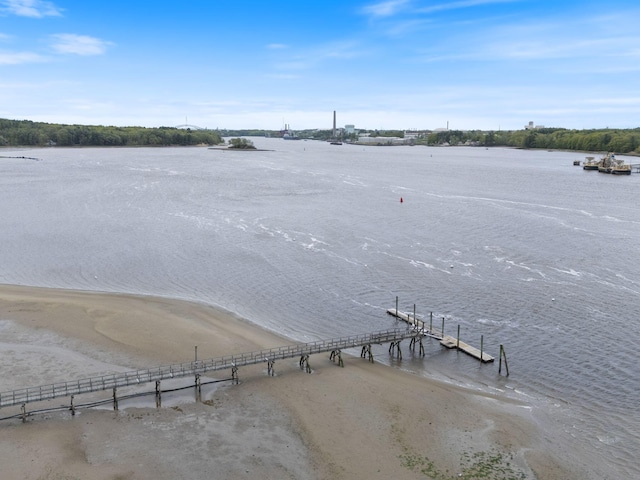 18 Laurel Ln, Eliot, ME 03903 - aerial view of a large body of water
