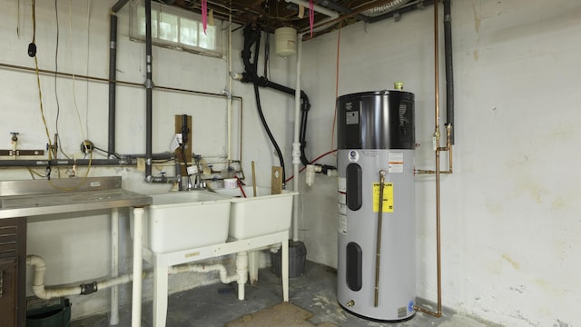 13 Packard Ave, Norway, ME 04268 - utilities featuring water heater
