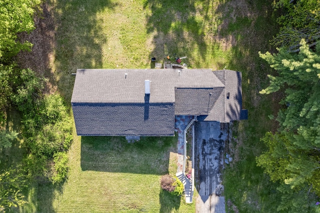 20 Sunderland Dr, Auburn, ME 04210 - aerial view of property and surrounding area