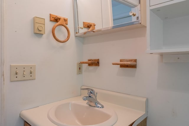 48 Pine Hill Dr Unit 48, Bath, ME 04530 - bathroom with vanity