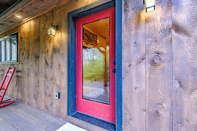 view of exterior entry