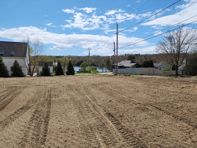 40 Robbins Rd, Belfast, ME 04915