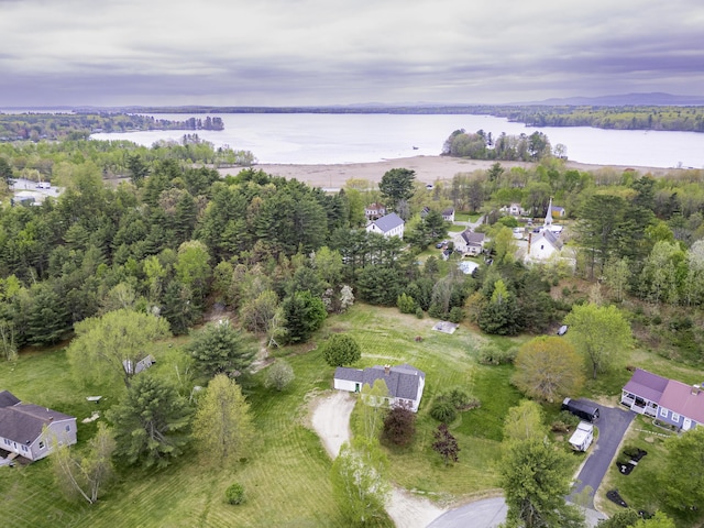 7 Salmon Run, Raymond, ME 04071 - aerial overview of property's location featuring a large body of water